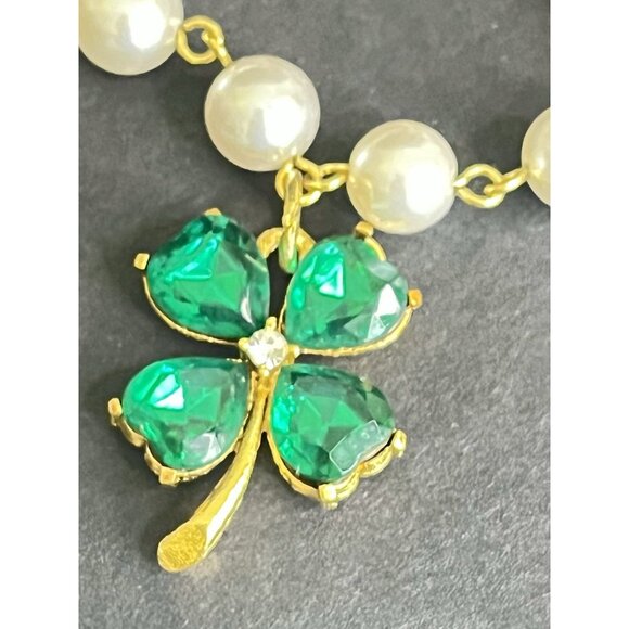 Vtg House Of Borvani Lucky Charm Bracelet 4 Leaf Clover Faux Pearls Green Glass - Picture 5 of 9
